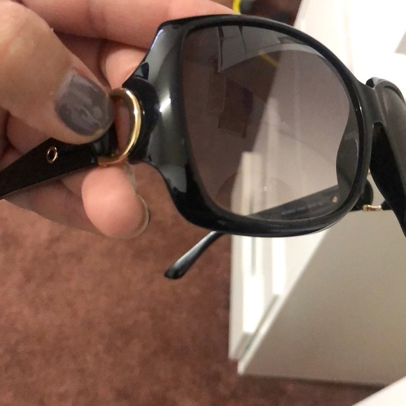 Authentic Gucci sunglasses main image 5
